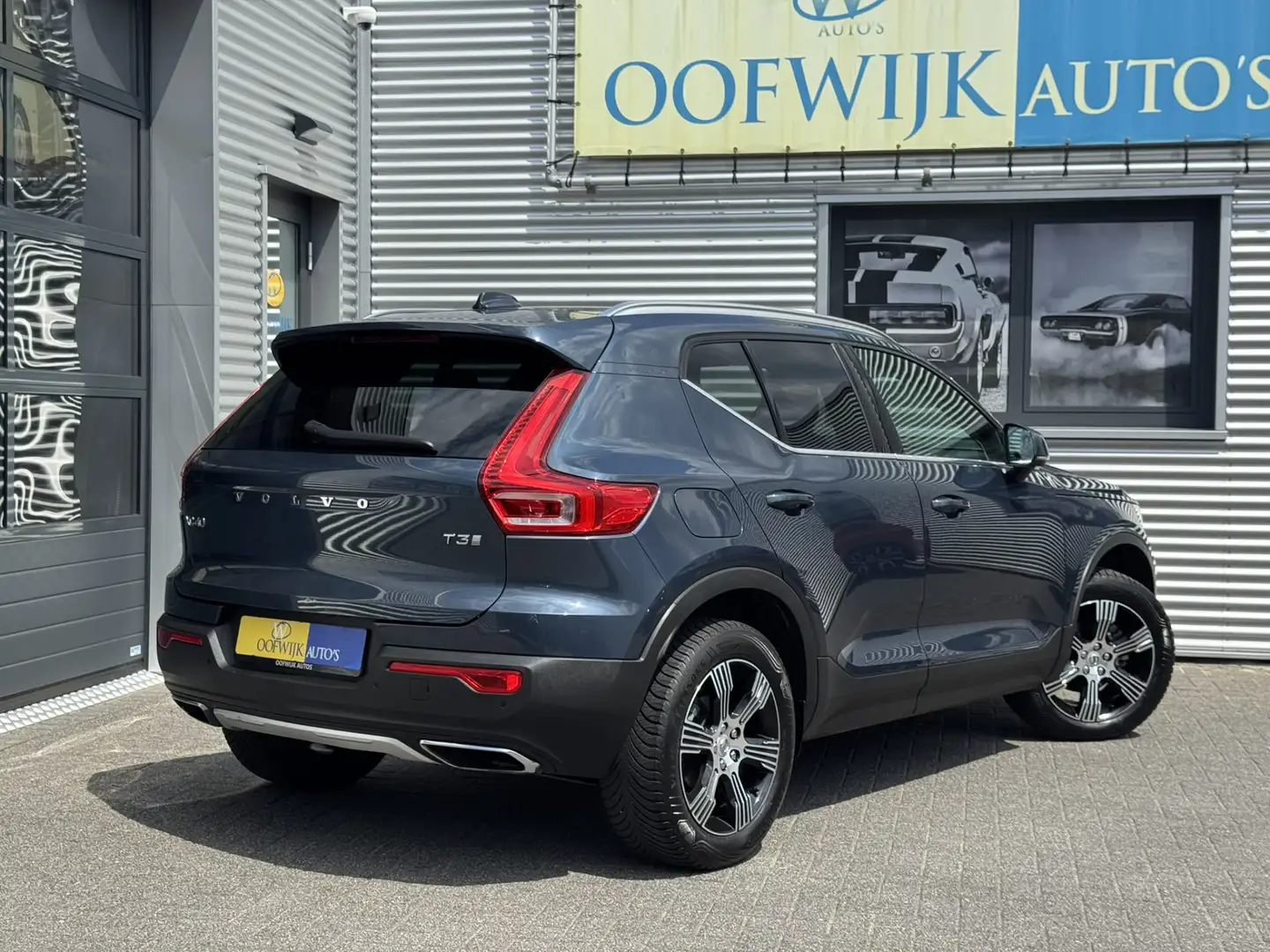 Volvo XC40 1.5 T3 Inscription Clima Memory Harman/Kardon Blauw - 2