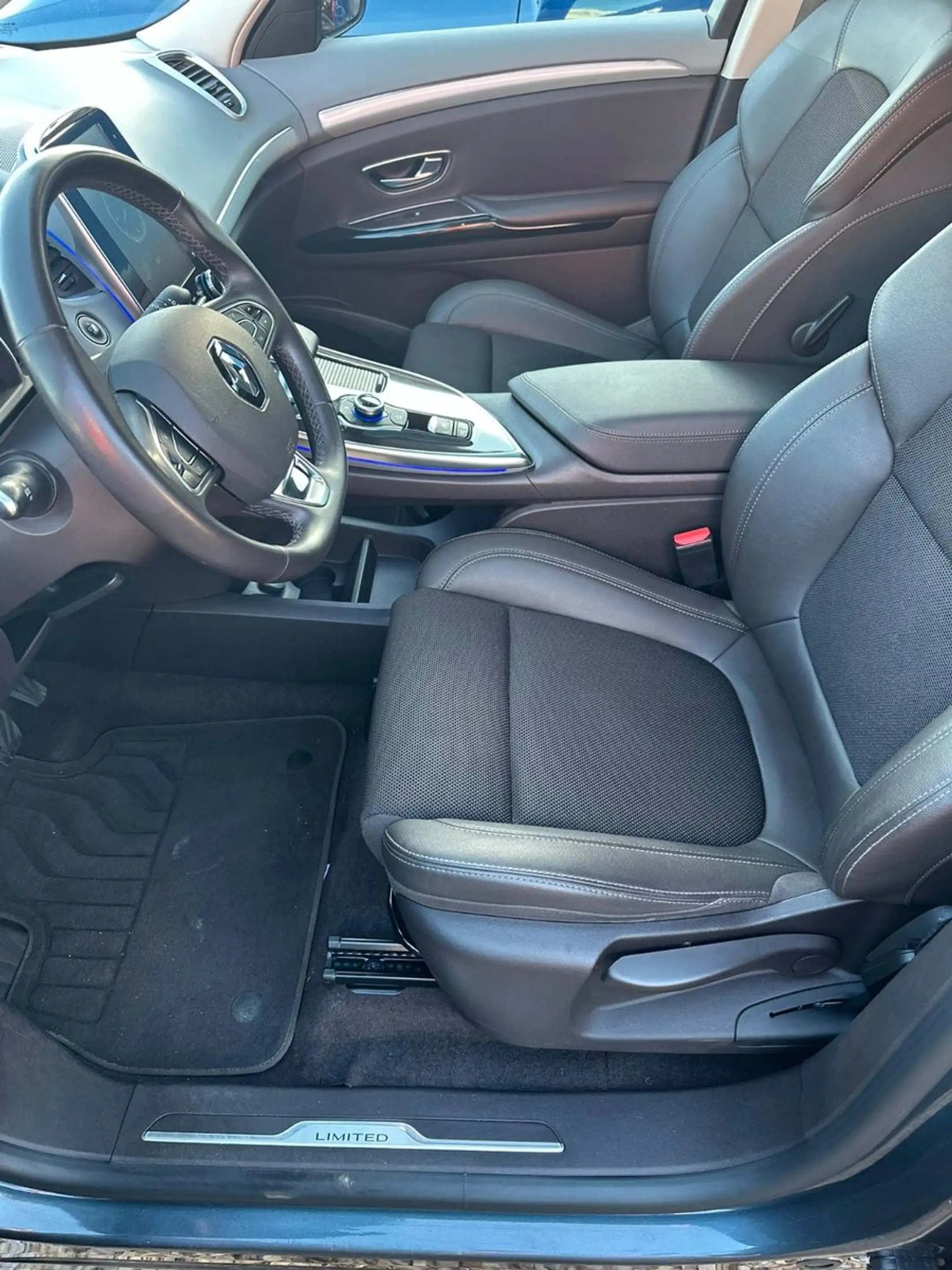 Renault Espace V / 1. Hand / Scheckh. / Pano / Auto. — photo 10