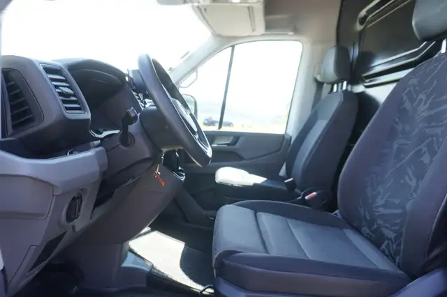 Volkswagen Crafter view 8