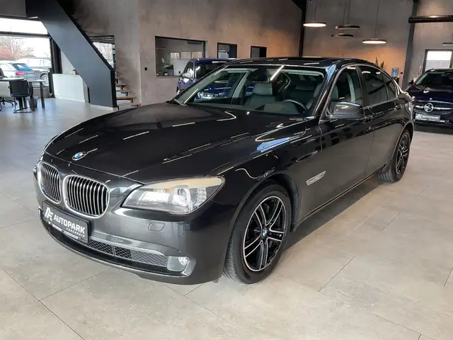 BMW 740 d xDr. HuD Kamera Keyless Navi+ Standh. SD