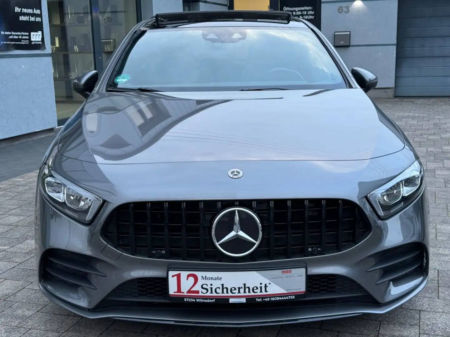 Mercedes-Benz A 200 d AMG LINE*Panorama*Ambiente*MBUX Gris - 2