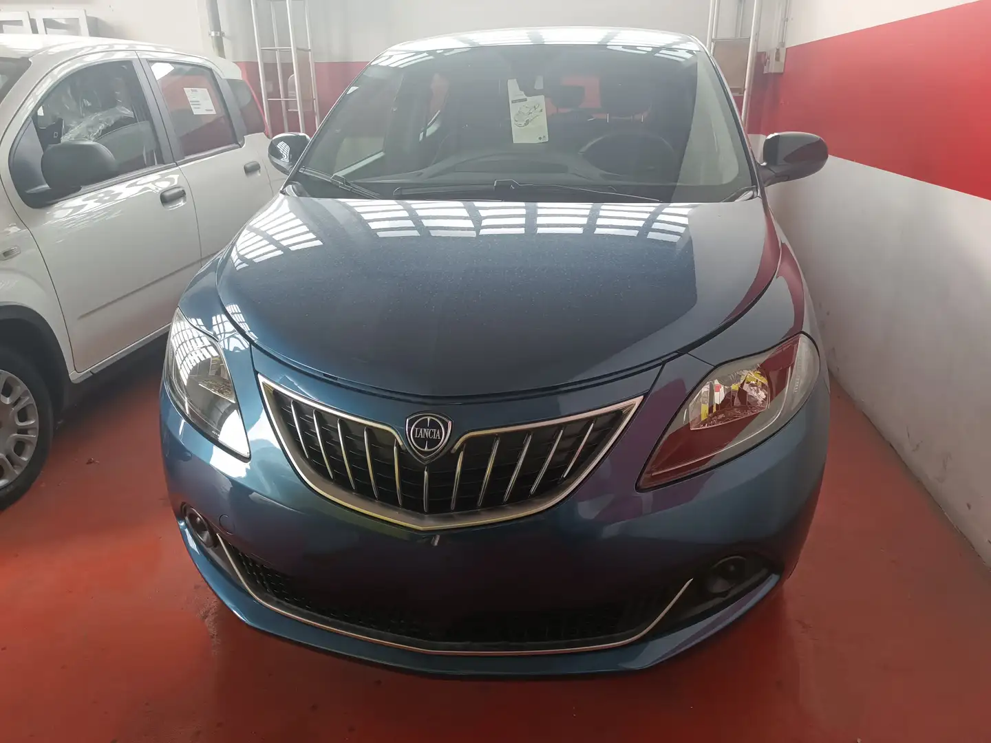 Lancia Ypsilon Ypsilon 1.0 firefly hybrid Oro s Blu/Azzurro - 1