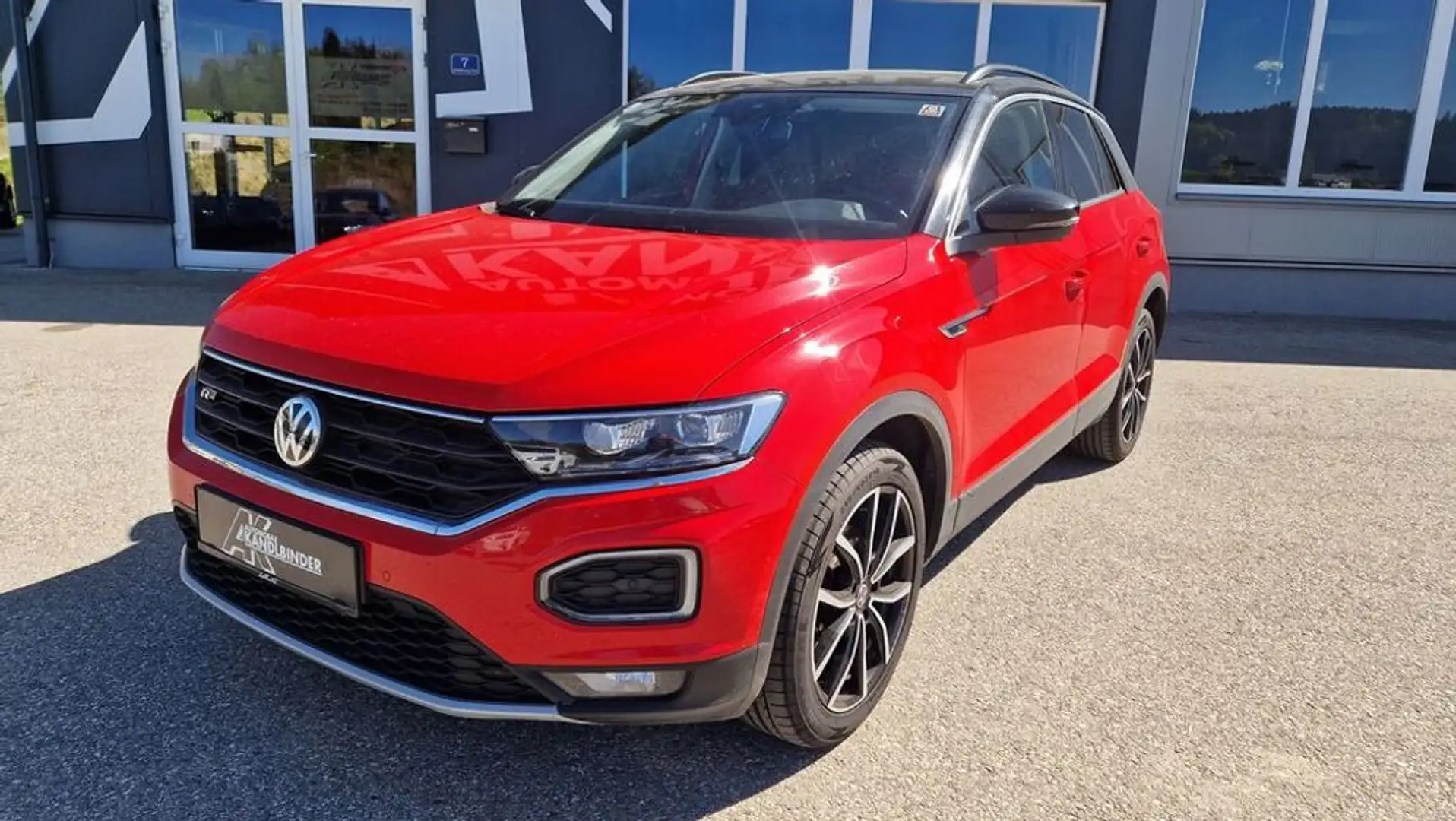 Volkswagen T-Roc TSI ''Top Ausstattung'' Rot - 1