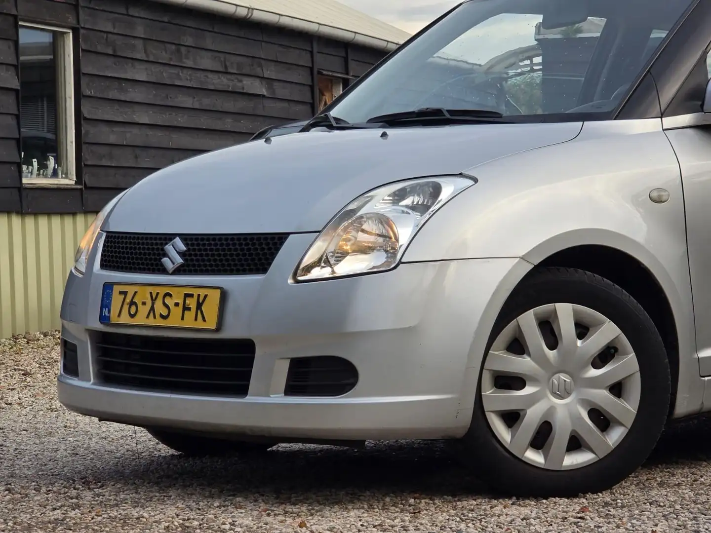 Suzuki Swift 1.3 GLS Airco Grijs - 2