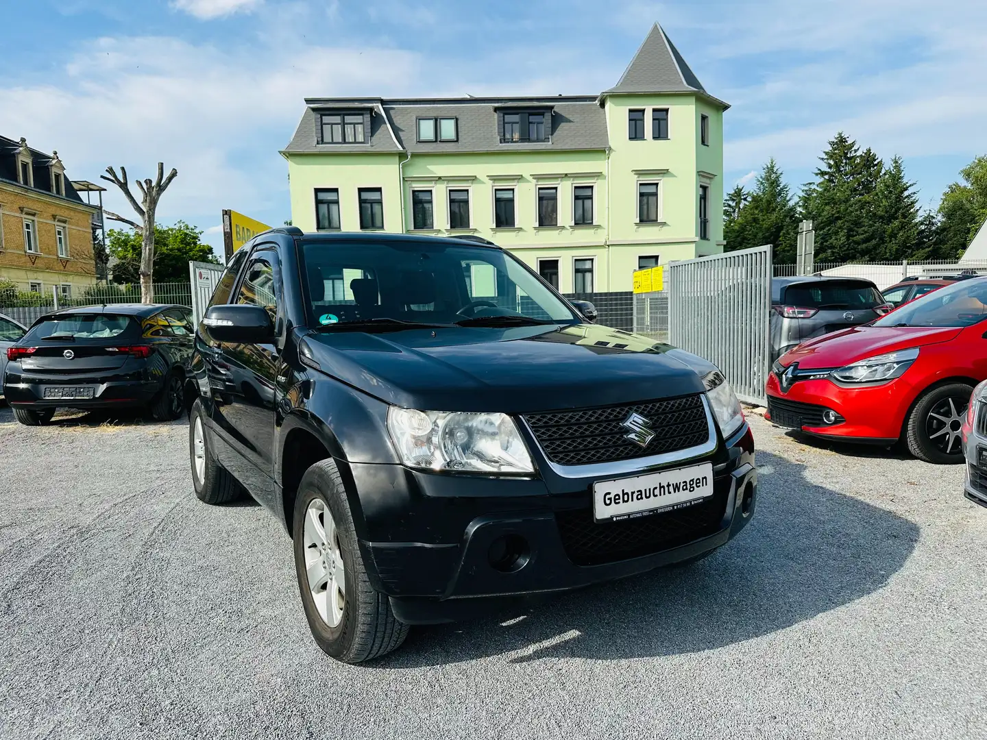 Suzuki Grand Vitara 1.9 DDIS Black and White (3-trg.) 2.HAND 101 TKM Schwarz - 1