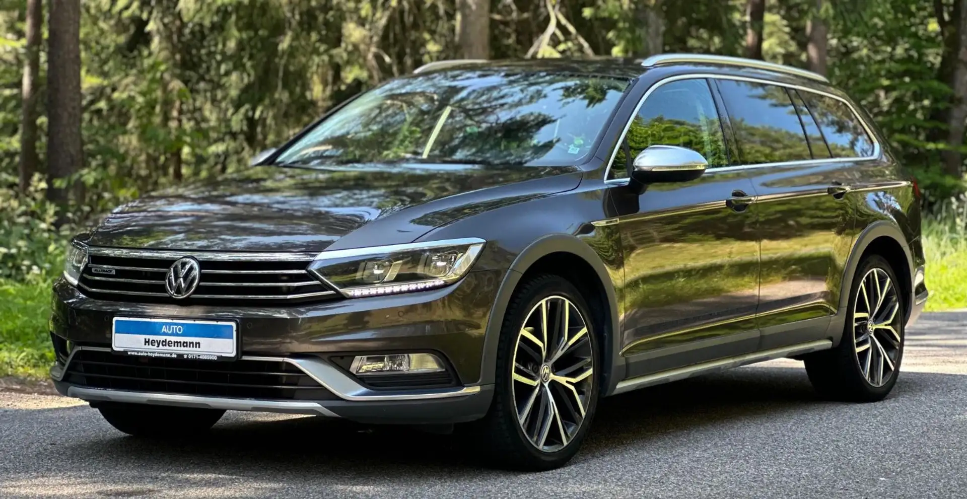 Volkswagen Passat Variant Alltrack BMT/Start-Stopp 4Motion Schwarz - 1