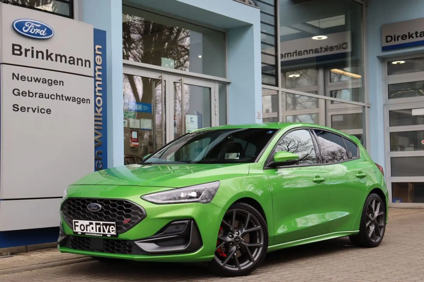 Ford Focus 2.3 EcoBoost S&S ST X+AHK+LED+B&O Grün - 1