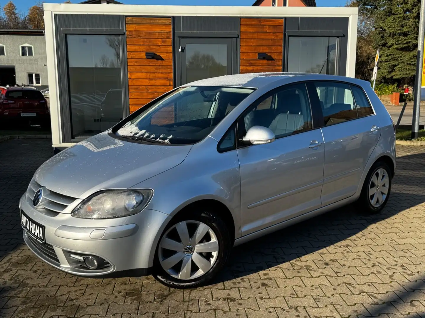 Volkswagen Golf Plus 1.6 Sportline *NAVI*SHZ*79TKM*1.HAND* Ezüst - 1