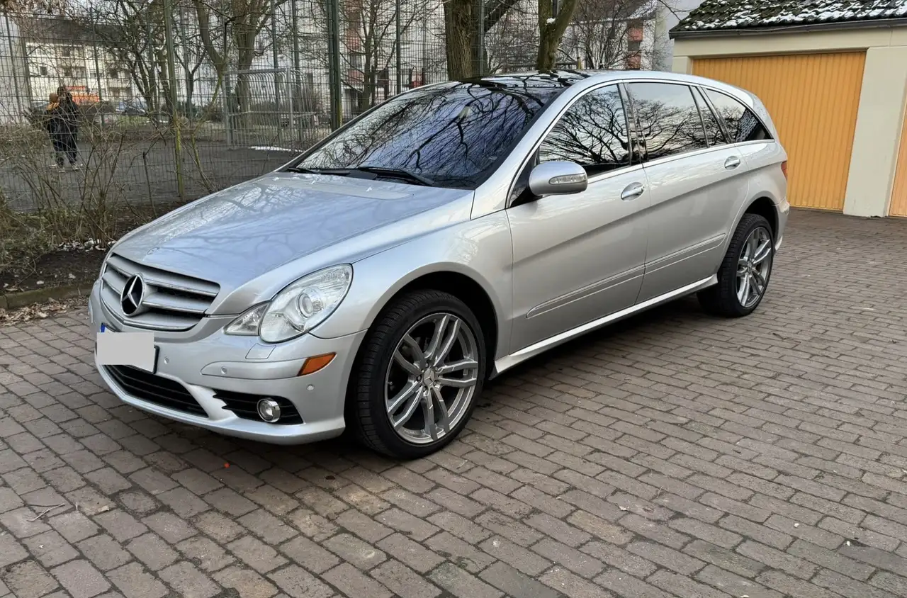 Mercedes-Benz R 500