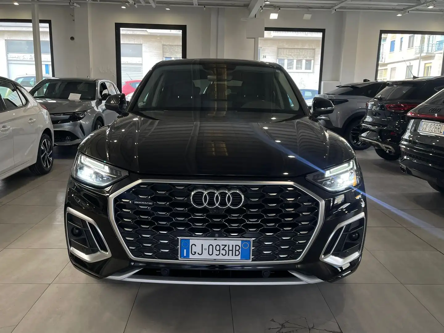 Audi Q5 Sportback 2.0 tdi mhev 204cv S line quattro s-tron Nero - 2