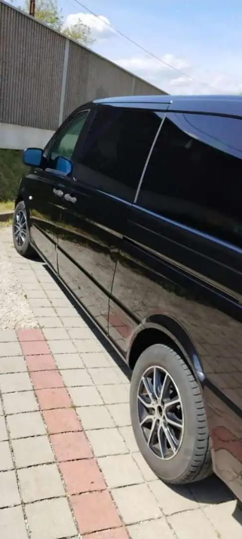 Mercedes-Benz Vito Vito 113 CDI BlueEfficiency Shuttle extralang Schwarz - 1