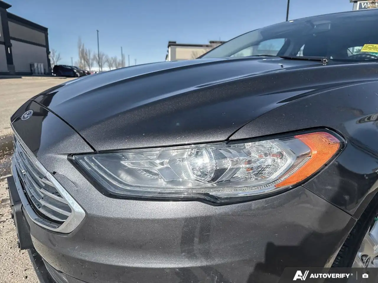 Ford Fusion снимка Ford Fusion