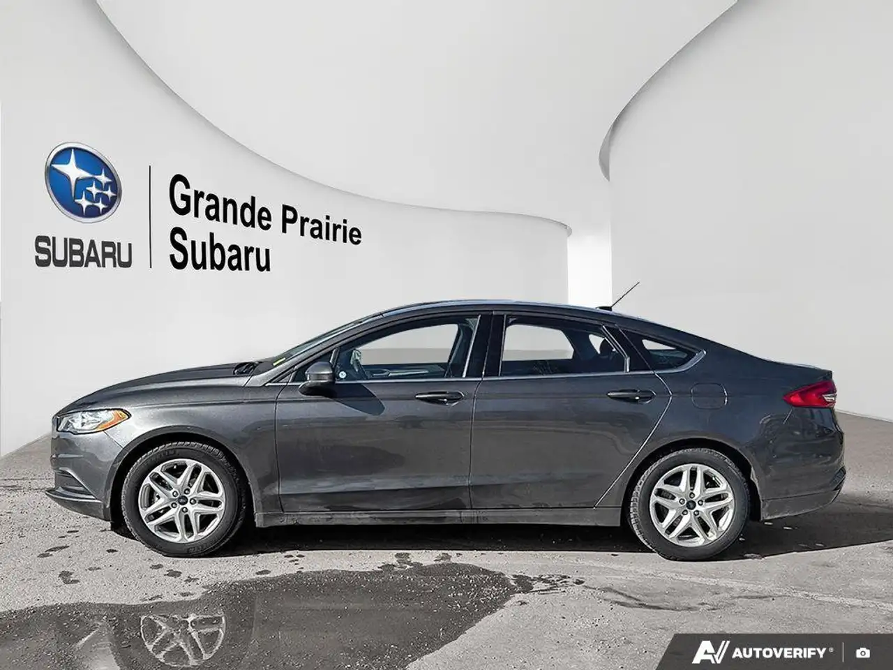 Ford Fusion снимка Ford Fusion