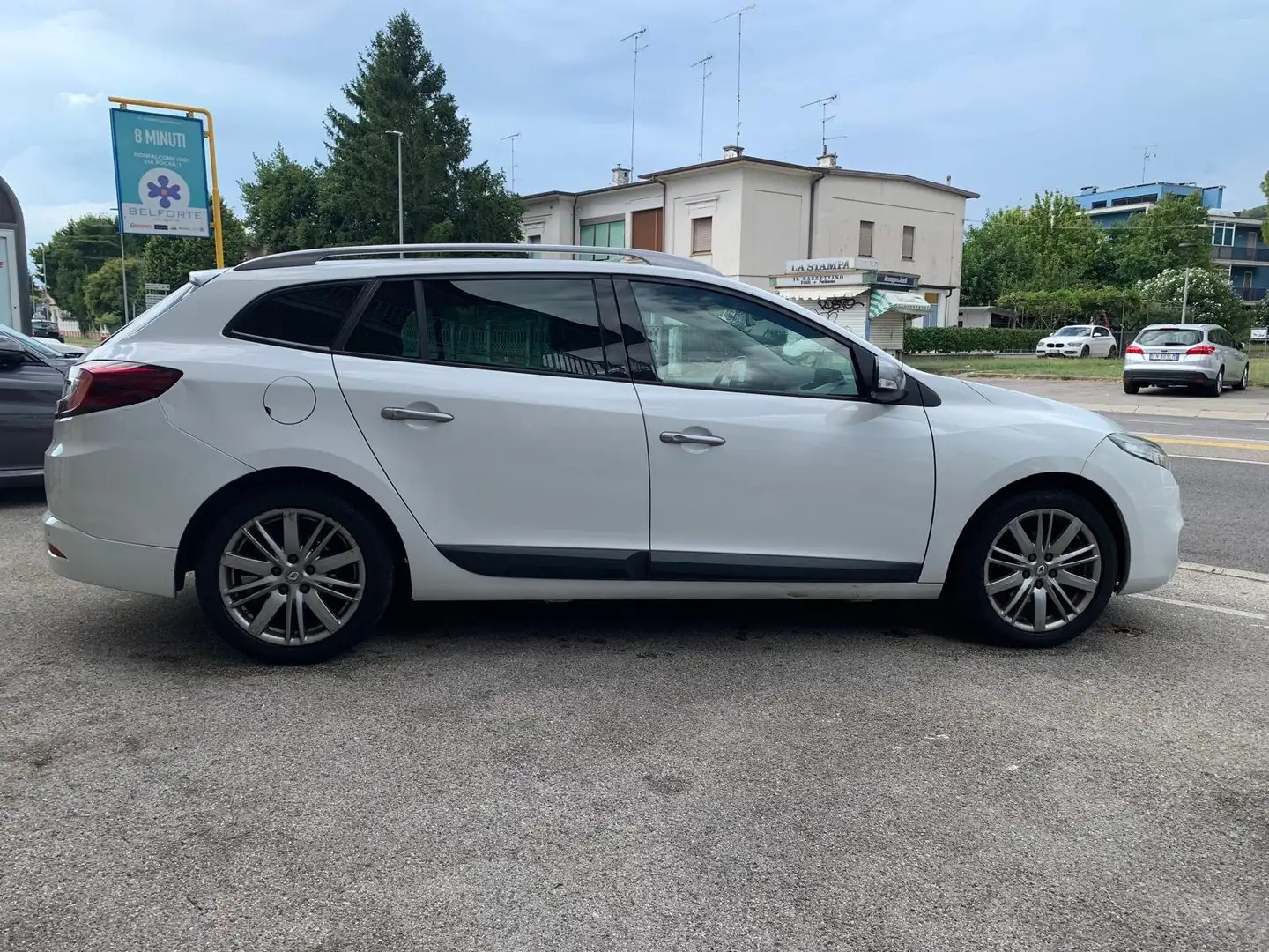 Renault Megane Megane III 2008 SporTour 1.5 dci Gt Line 110cv Bianco - 2