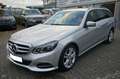 Mercedes-Benz E 300 BlueTec Hybrid AVANTGARDE*LEDER*LED*89TKM! Argent - thumbnail 6