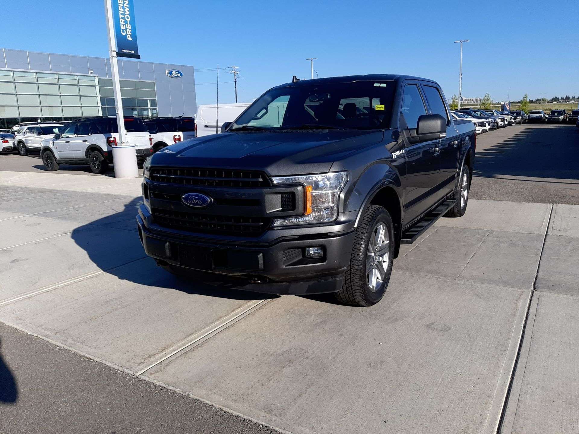 Gray 2019 Ford F-150 Pickup Truck Four-Wheel Drive 6-Speed Automatic