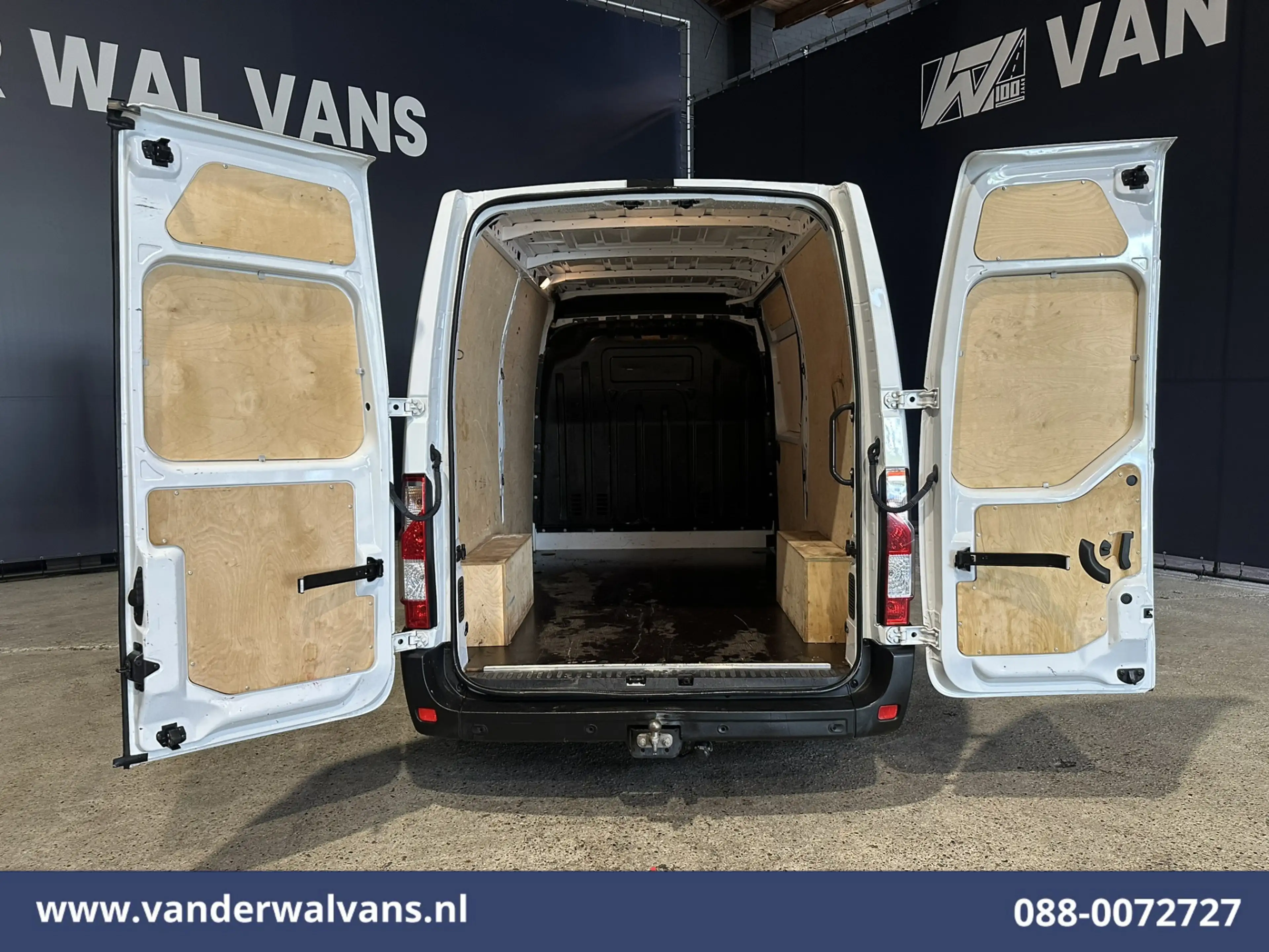 Renault Master 2.3 dCi 136pk L2H2 Euro6 Airco | Navigatie | Camer — photo 11