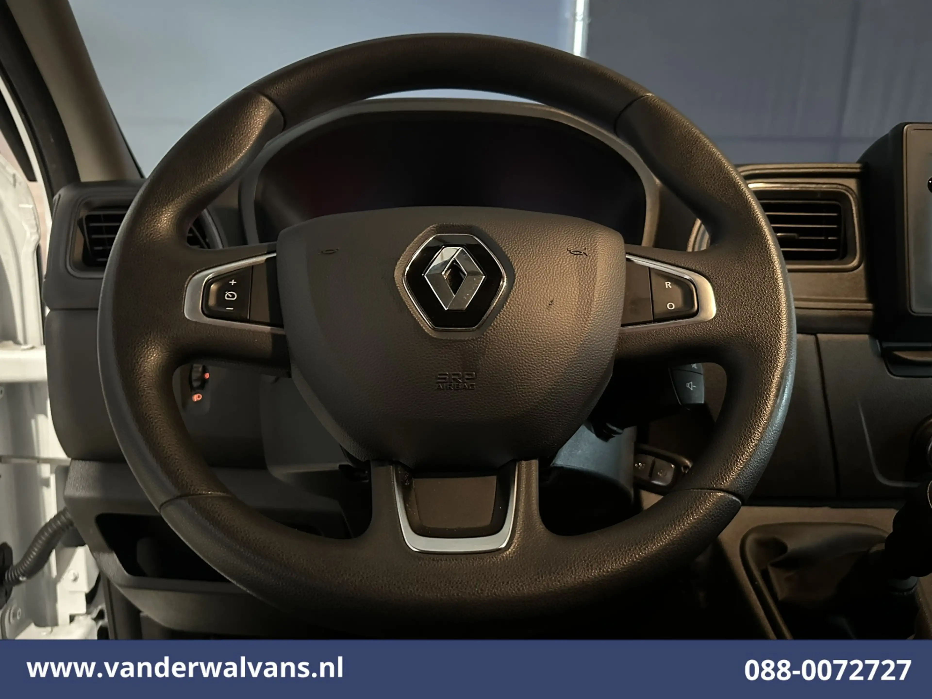 Renault Master 2.3 dCi 136pk L2H2 Euro6 Airco | Navigatie | Camer — photo 17