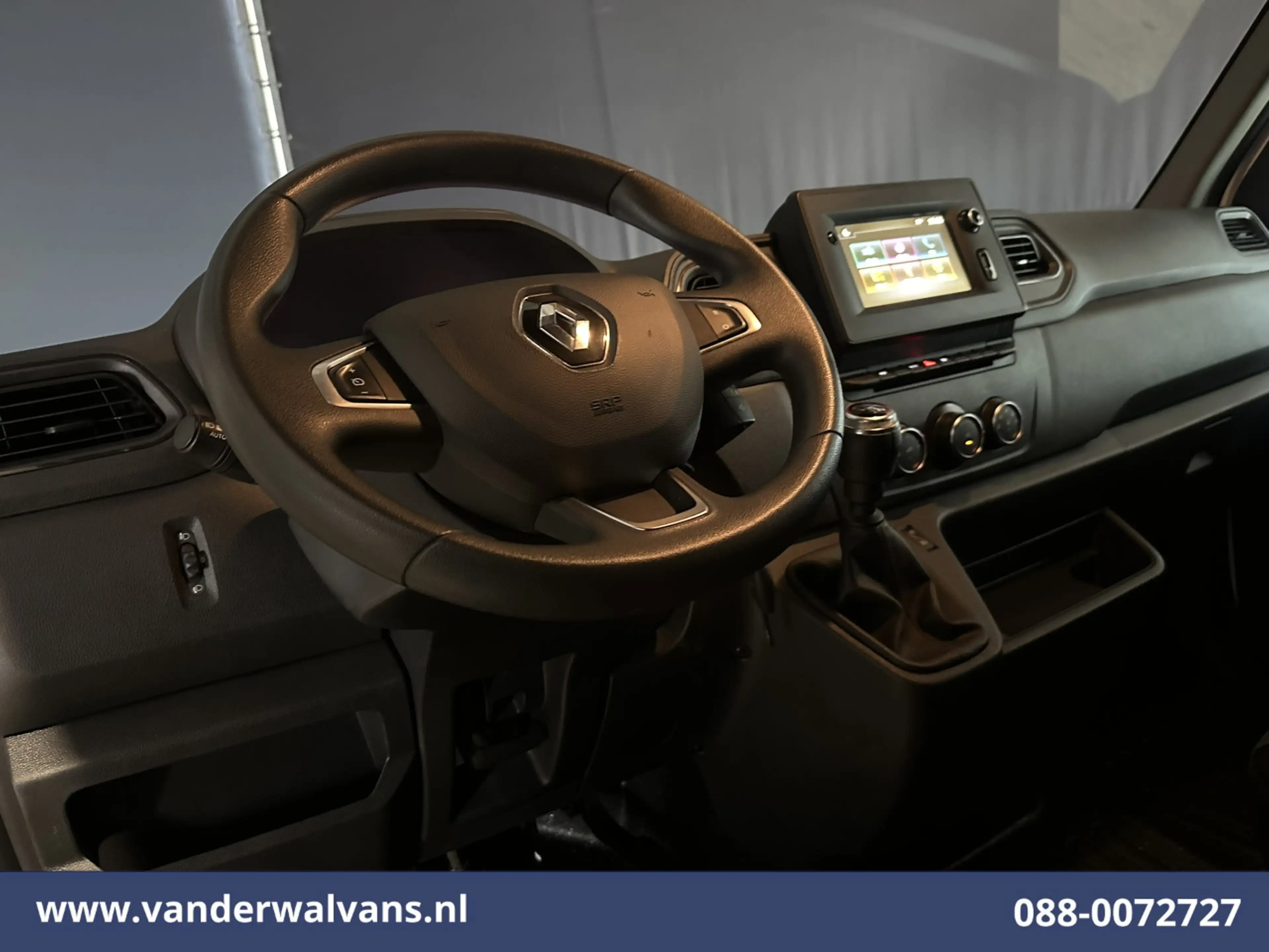 Renault Master 2.3 dCi 136pk L2H2 Euro6 Airco | Navigatie | Camer — photo 16