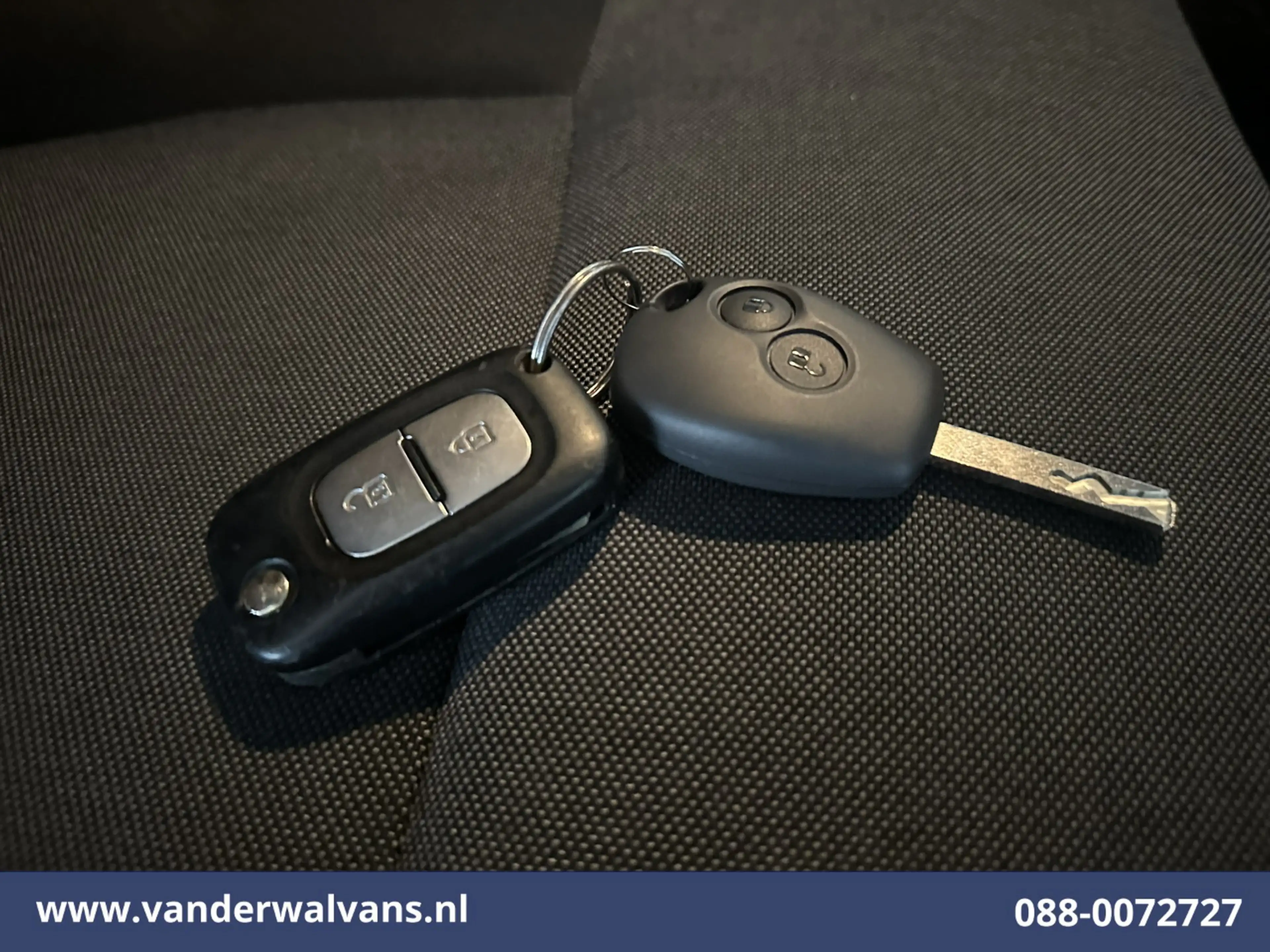 Renault Master 2.3 dCi 136pk L2H2 Euro6 Airco | Navigatie | Camer — photo 19
