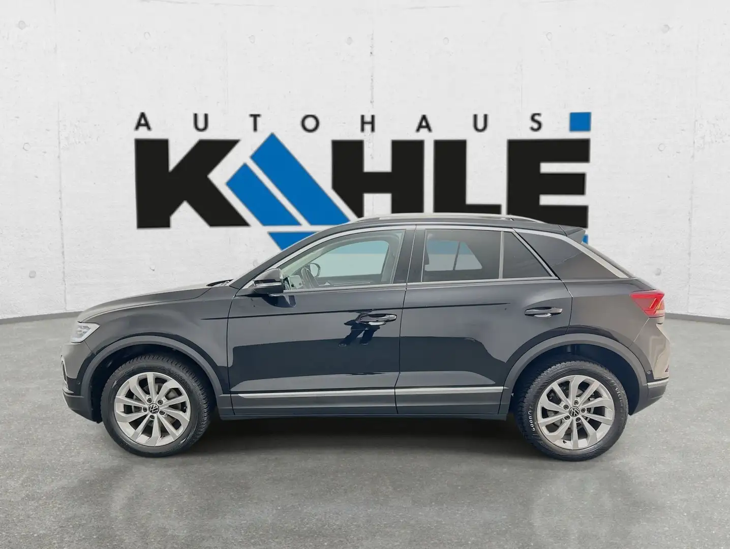 Volkswagen T-Roc 1.5 TSI DSG Style Schwarz - 2