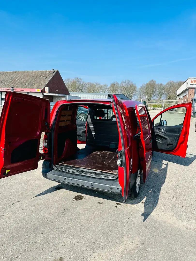 Citroen C3 1.6 e-HDI 500 club Economy Red - 1
