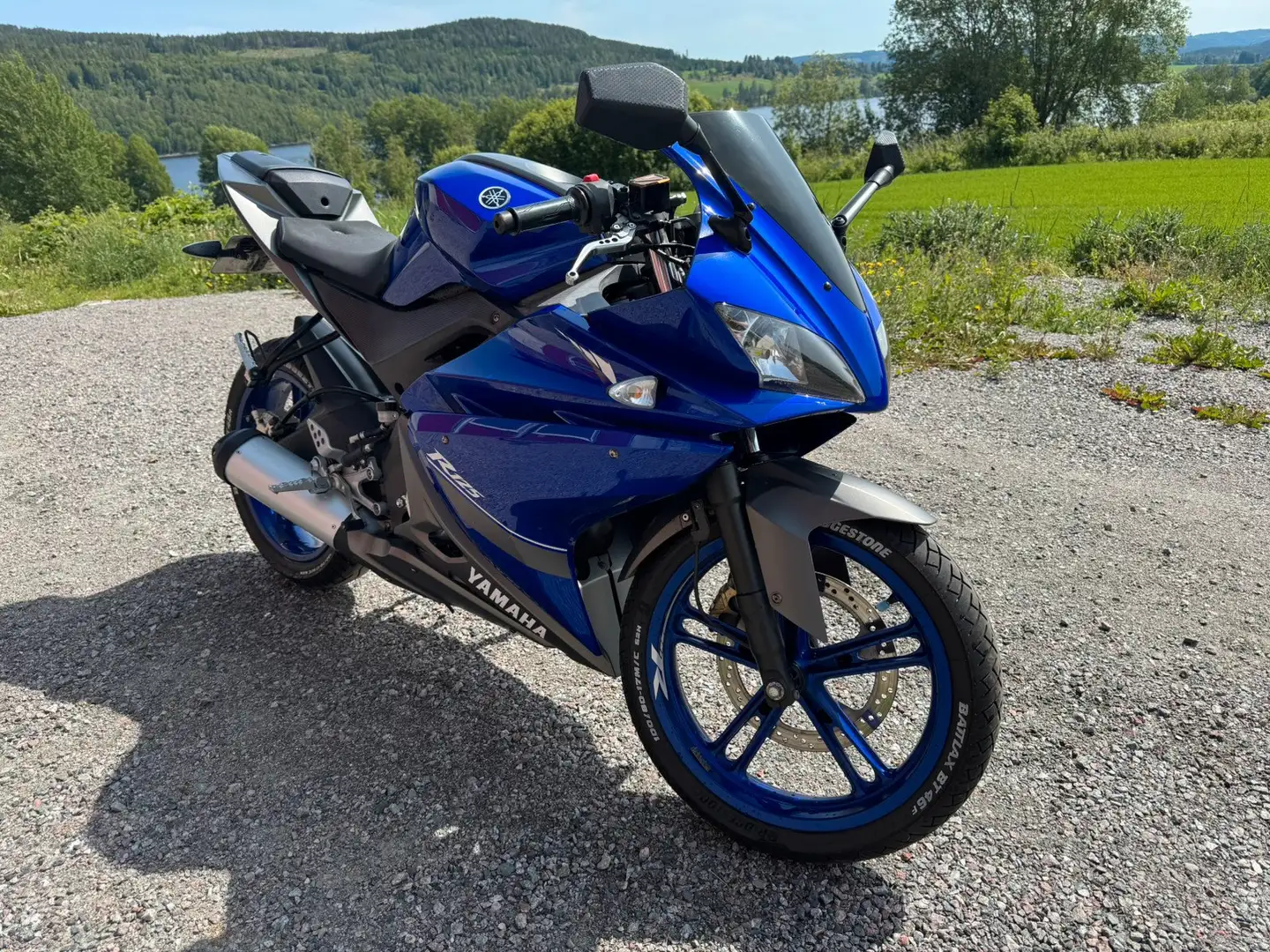 Yamaha YZF-R125 Bleu - 1