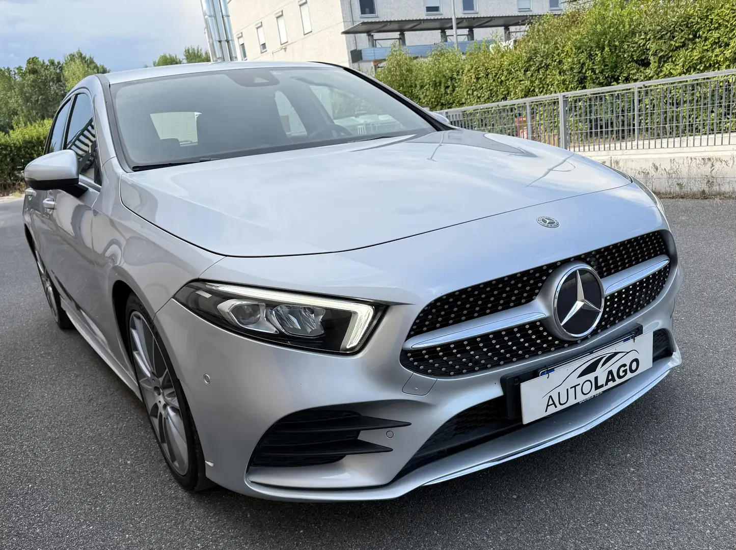 Mercedes-Benz A 180 d Premium auto Grigio - 1