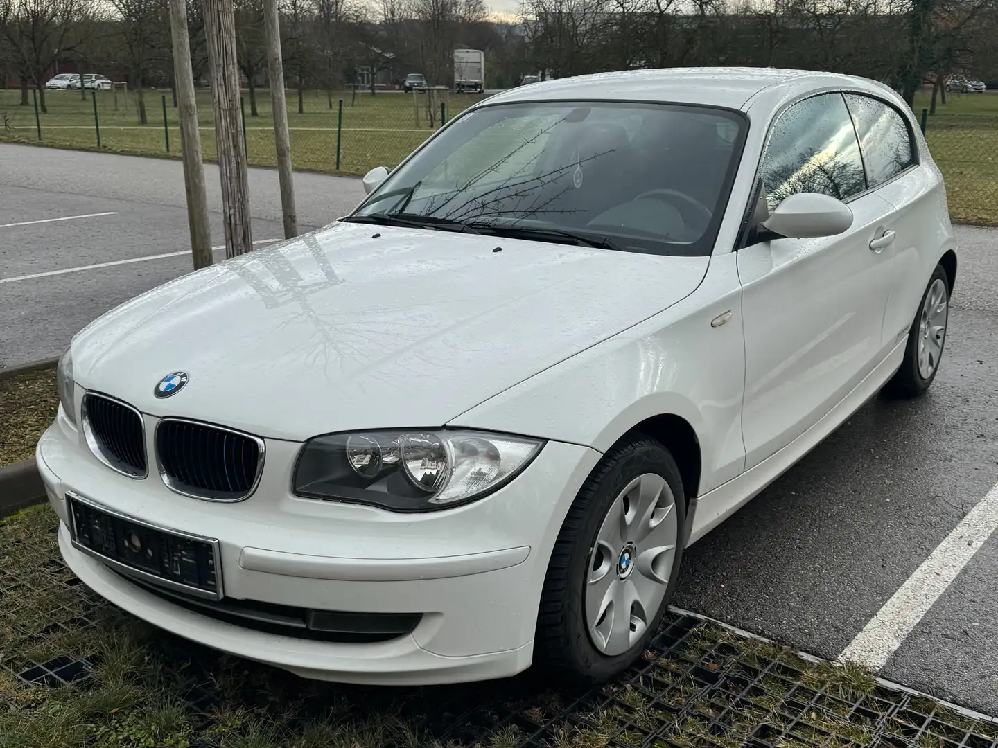 BMW 116 116i Österreich-Paket Österreich-Paket Weiß - 1