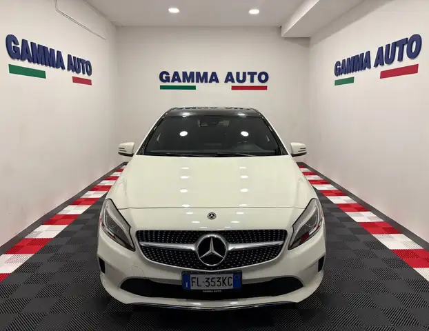 Mercedes-Benz A 180 d SPORT AUTOMATICA TETTO FARI LED NAVI TELECAMERA