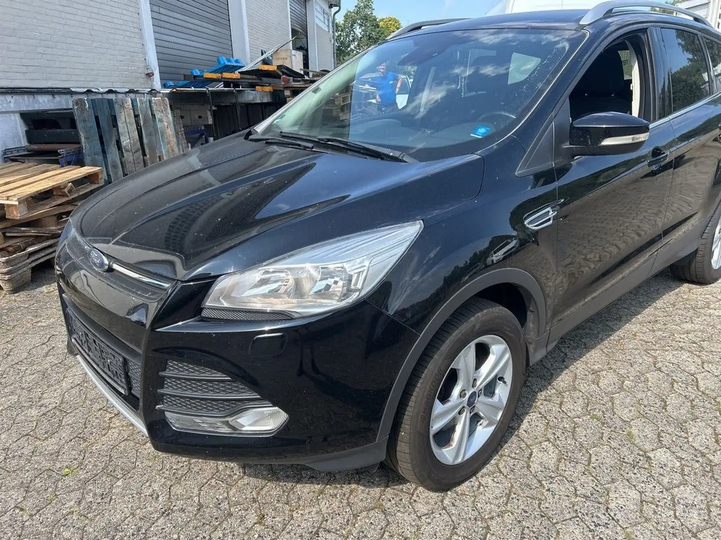Ford Kuga Kuga 1.5 EcoBoost 2x4 Business Edition Schwarz - 1