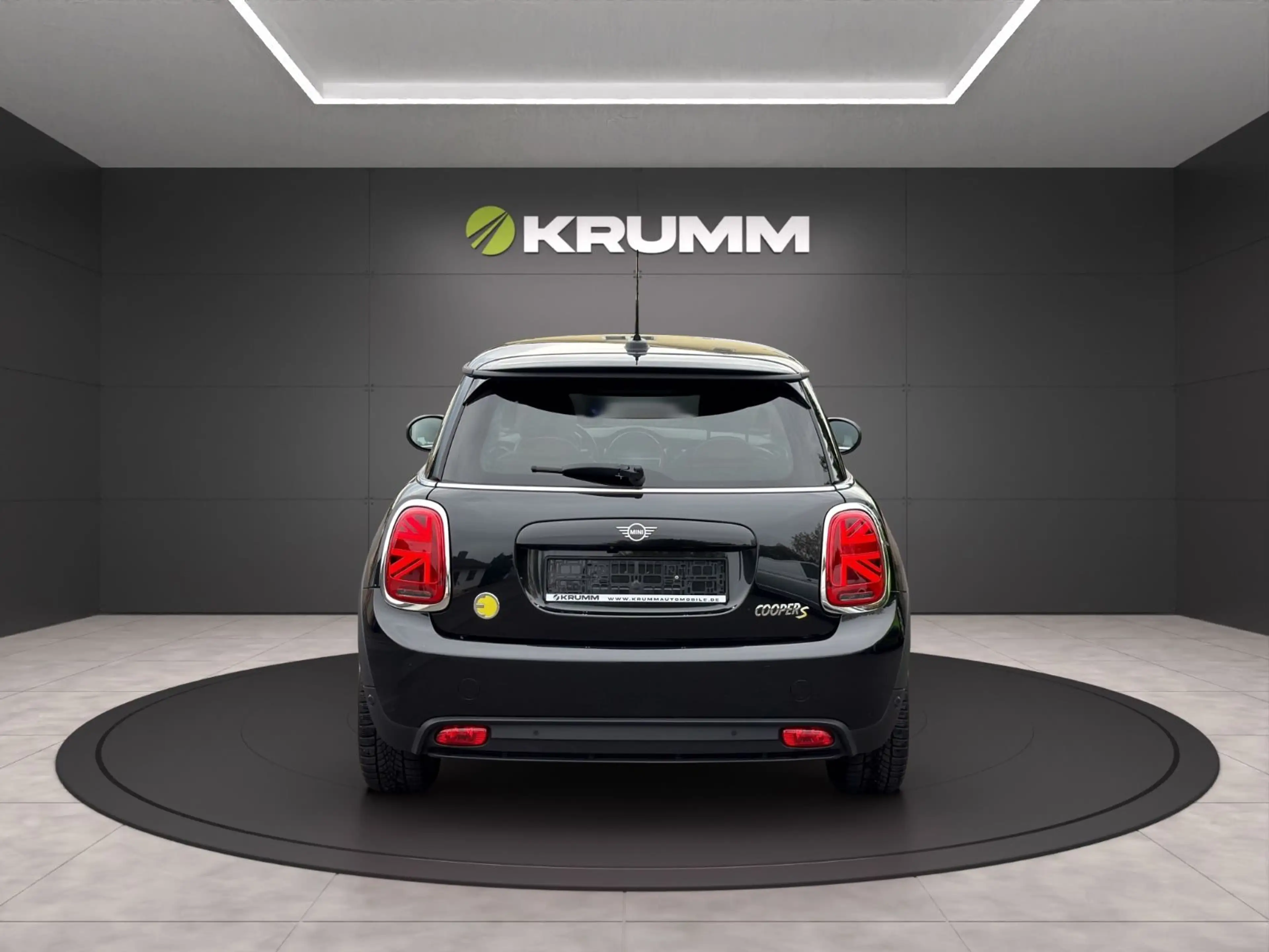 MINI Cooper SE Classic Trim Leder RFK LED Navi Keyles — photo 6