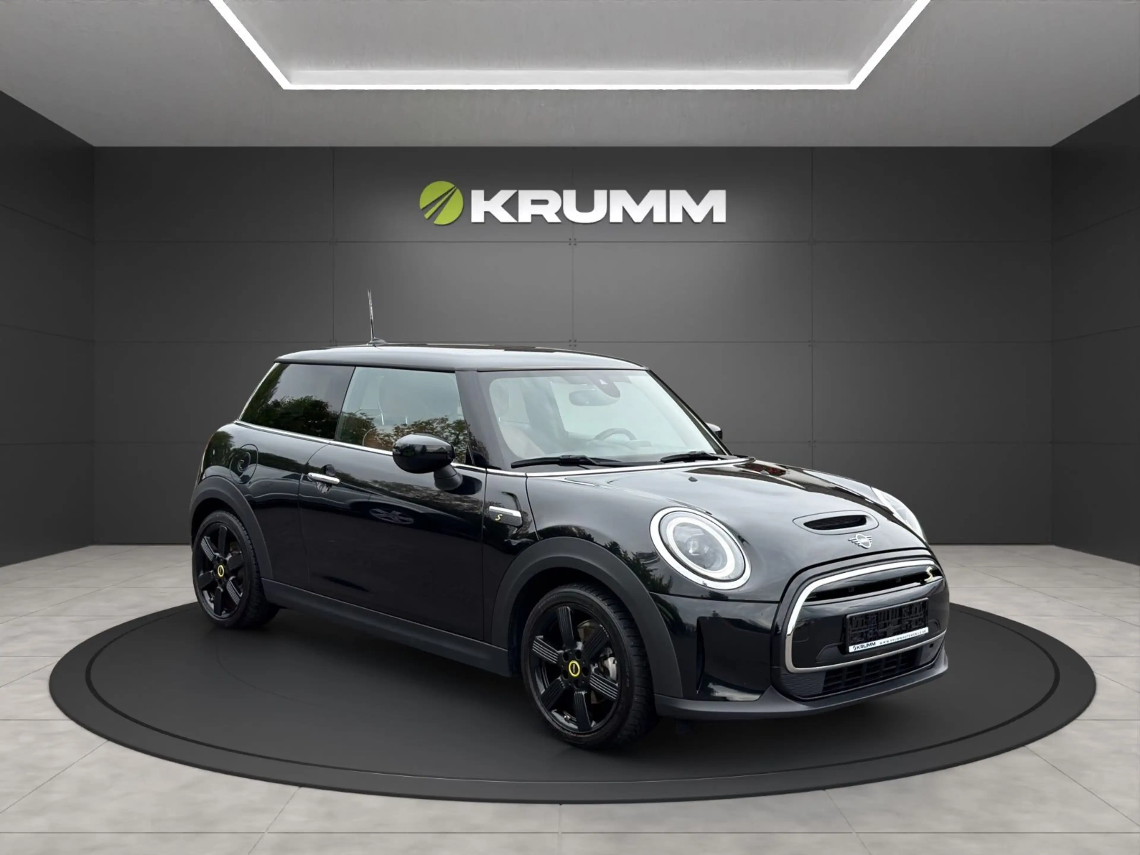 MINI Cooper SE Classic Trim Leder RFK LED Navi Keyles — photo 11
