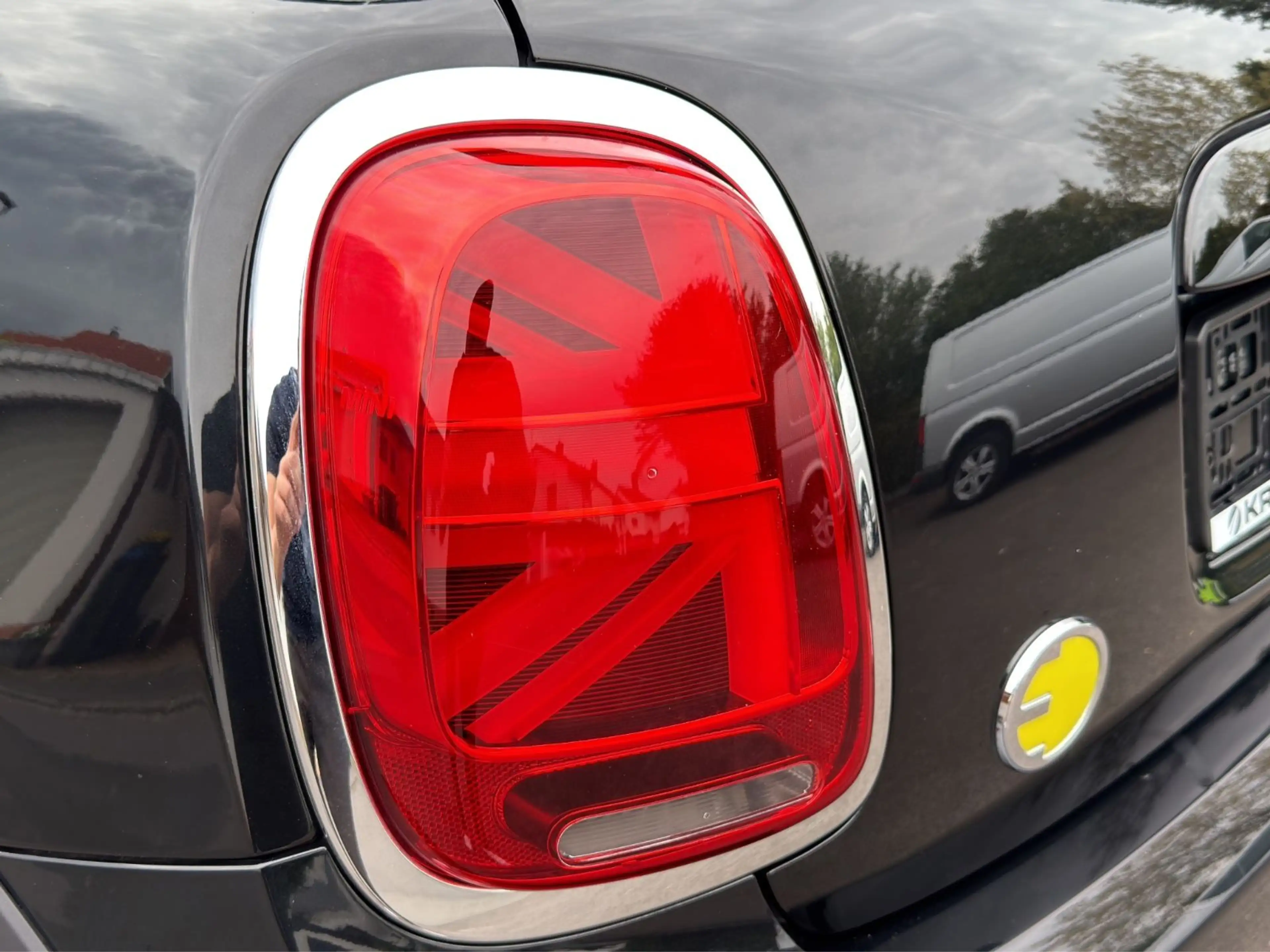 MINI Cooper SE Classic Trim Leder RFK LED Navi Keyles — photo 29