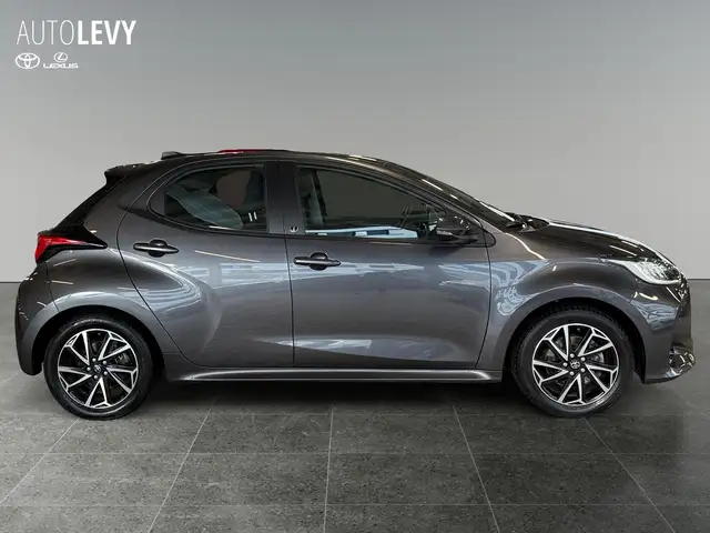 Toyota Yaris view 7