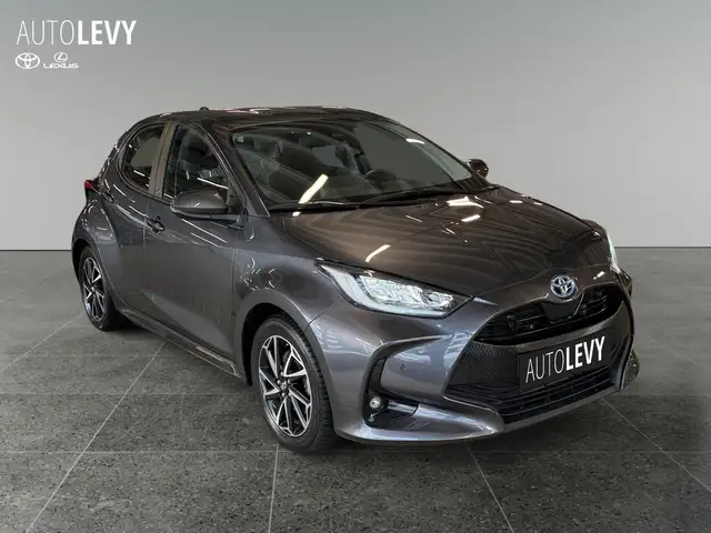 Toyota Yaris view 8