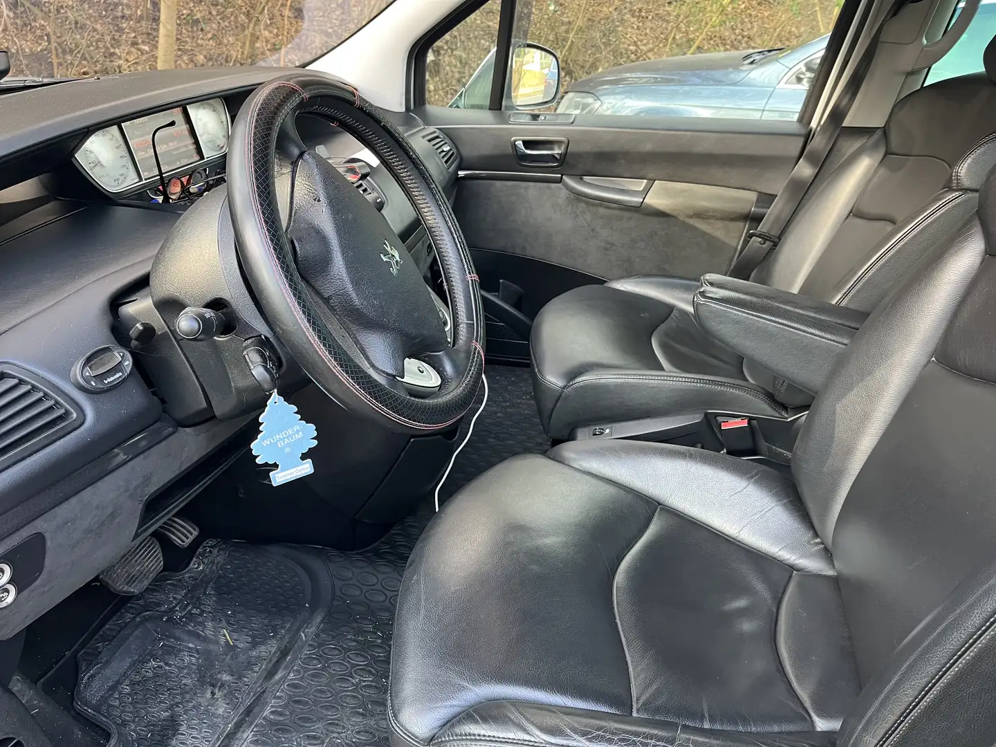 Peugeot 807 807 ST 2,0 HDI 110 (FAP) Tiptronic ST Weiß - 2