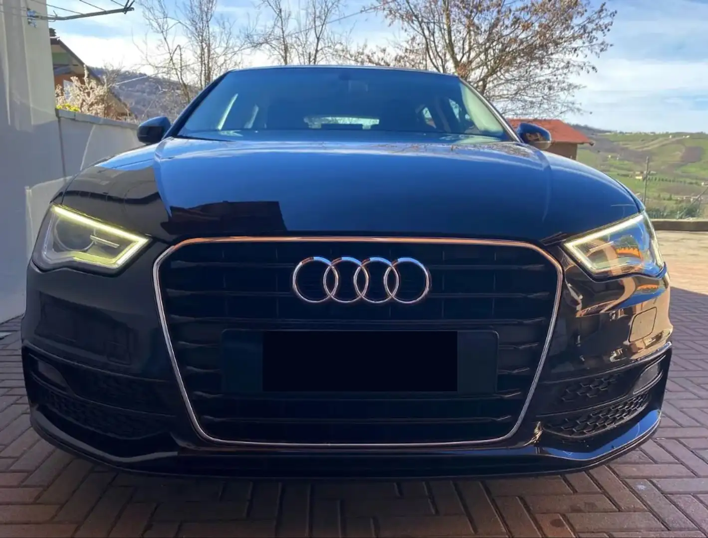Audi A3 A3 Sportback 1.6 tdi Attraction s-tronic Nero - 1