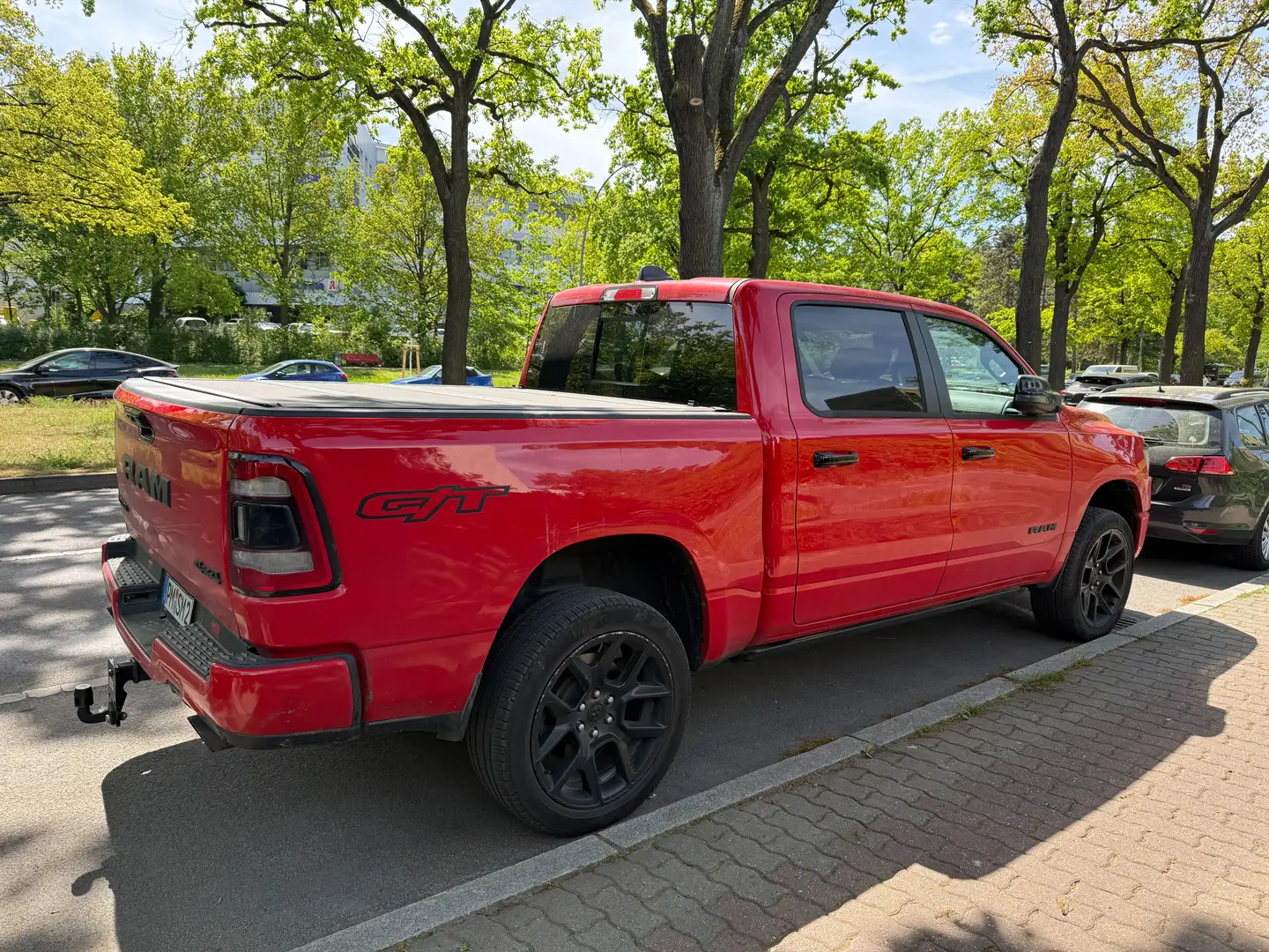 Dodge RAM 1500 Laramie GT MY 2023, ACC,Luftfederung,LPG, Rot - 1