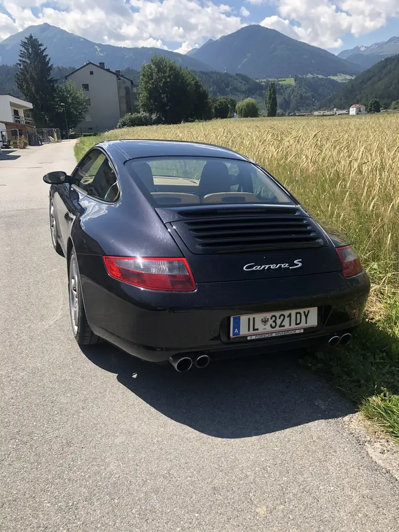 Porsche 911 Carrera S 997 - 2