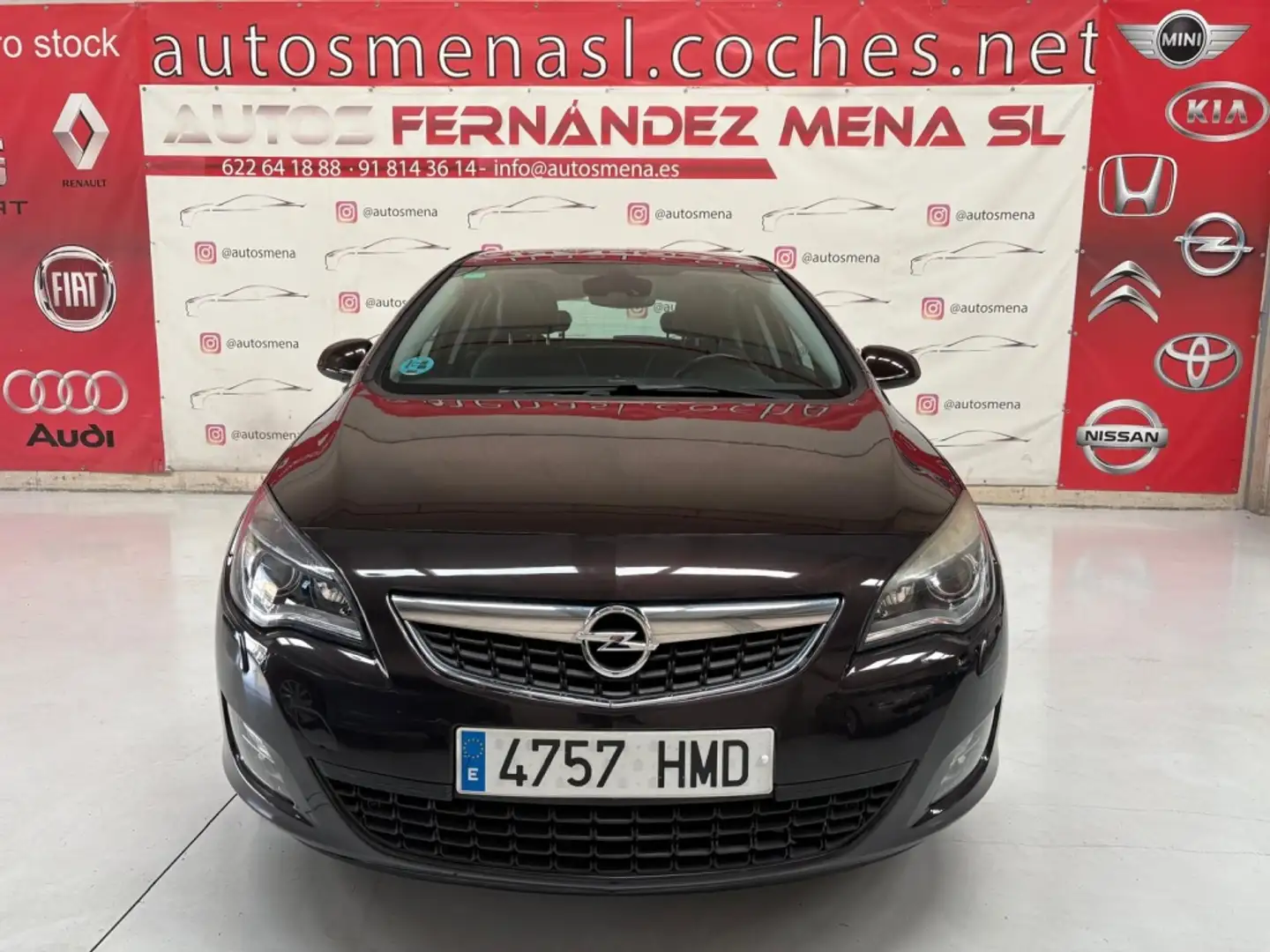 Opel Astra 1.4 T Excellence Marrón - 2