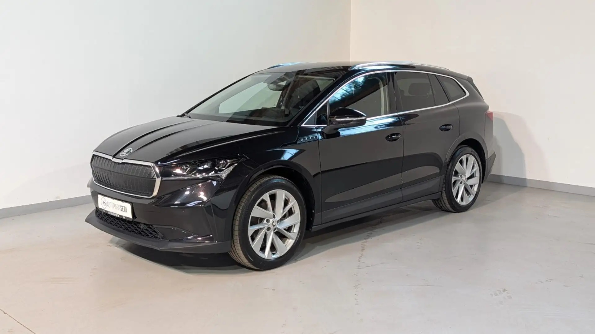 Skoda Enyaq 80 Suite AID*ACC*LANE*SIDE*KAM*KESSY*82kWh Schwarz - 1