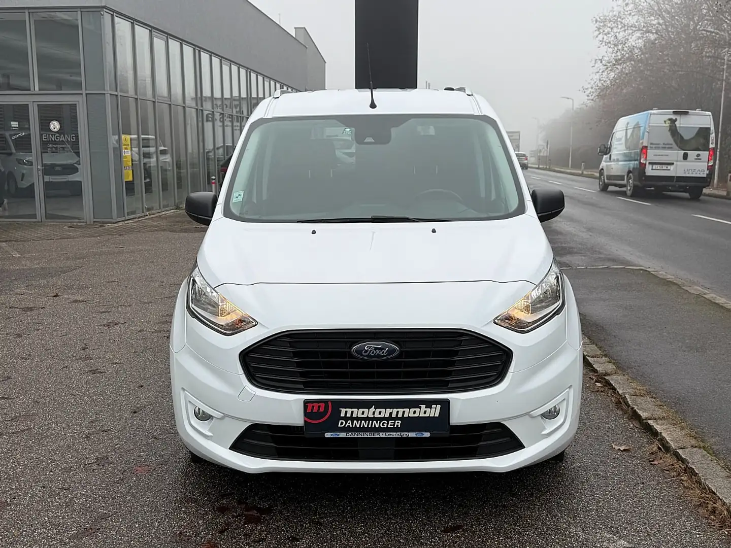 Ford Tourneo Connect Trend 1,0 EcoBoost Start/Stop L1 Weiß - 1