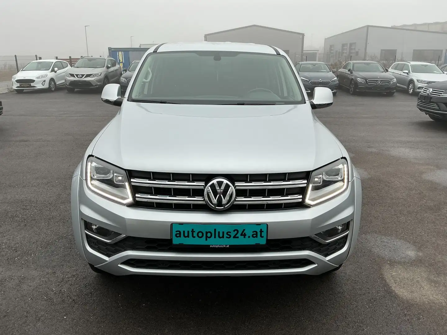 Volkswagen Amarok 4Motion 3.0 TDI Highline Silber - 2
