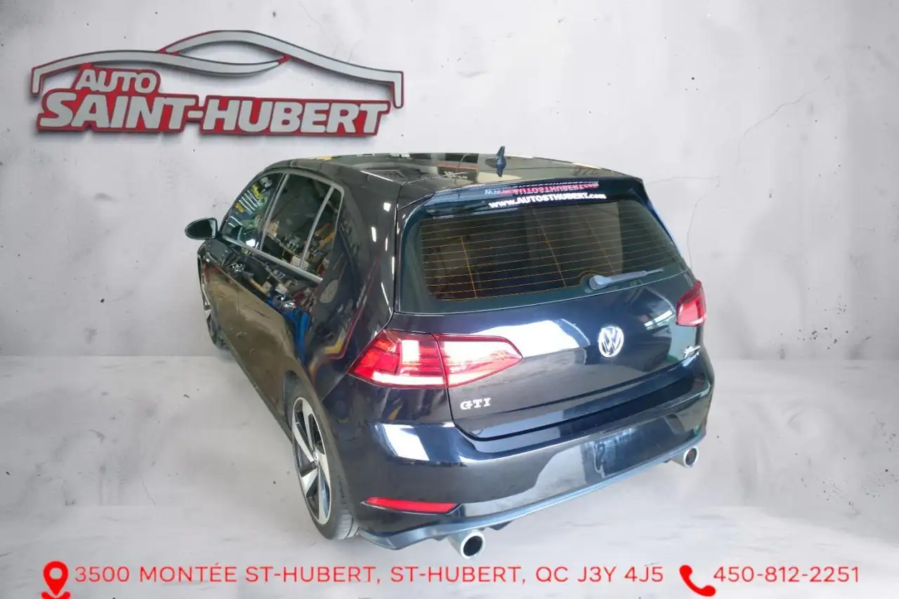 Volkswagen Golf GTI снимка Volkswagen Golf GTI
