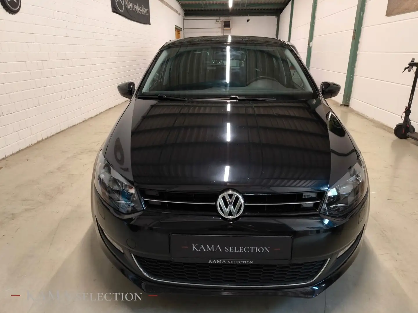 Volkswagen Polo V Life KLIMAAUTOMATIK+TEMPOMAT+PDC+SCH.HEFT Noir - 1