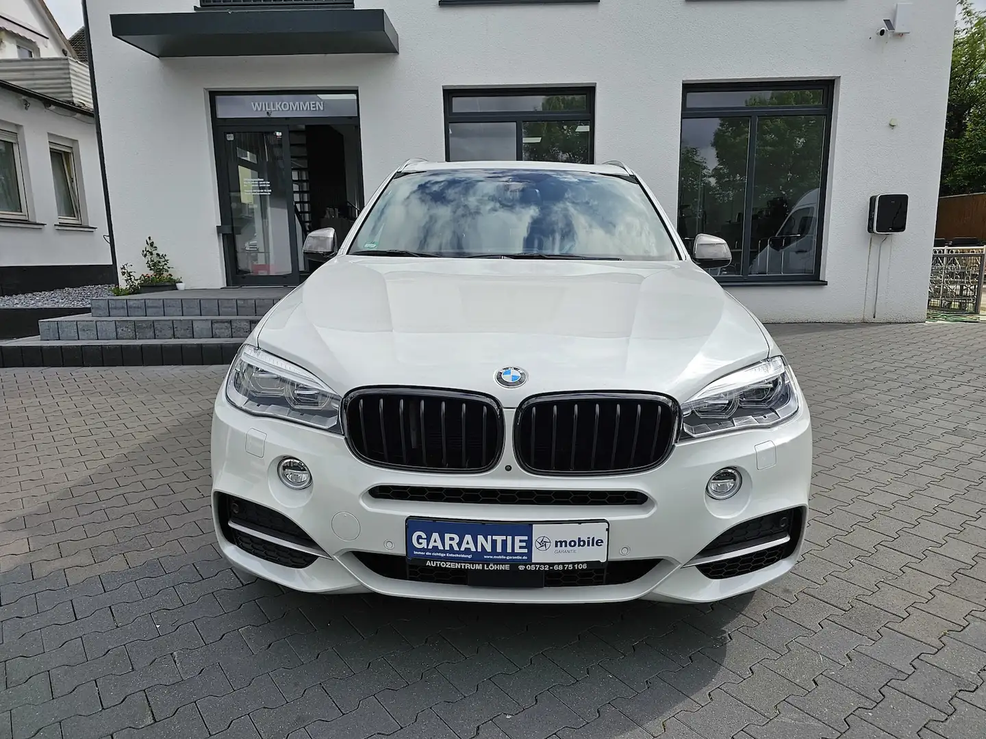 BMW X5 M X5 M50d HUD PANO. Standhzg. LED AHK 3,5t Blanc - 2