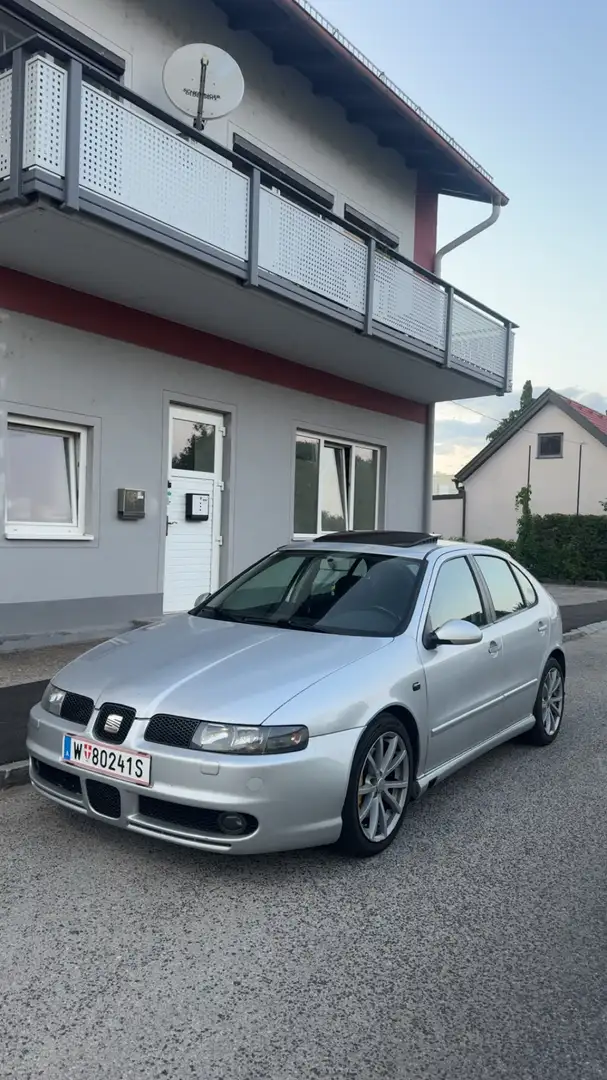 SEAT Leon 1.9 TDI Top Sport Allrad - 2