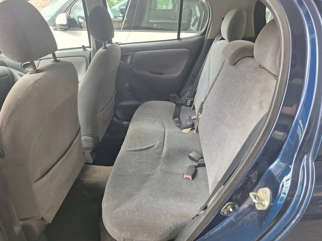 Toyota Yaris 5p 1.0 Sol, foto 8