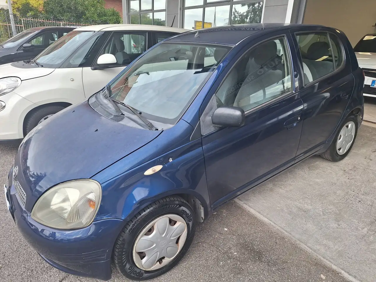 Toyota Yaris 5p 1.0 Sol, foto 2